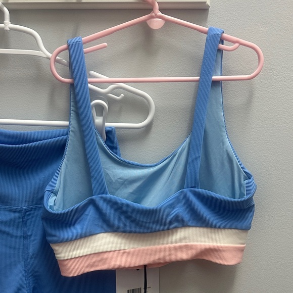 Beach Riot Set - Picture 6 of 10